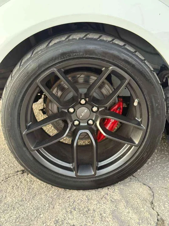 2019 Dodge Challenger SRT Hellcat 3rd Gen - Image 9 of 10