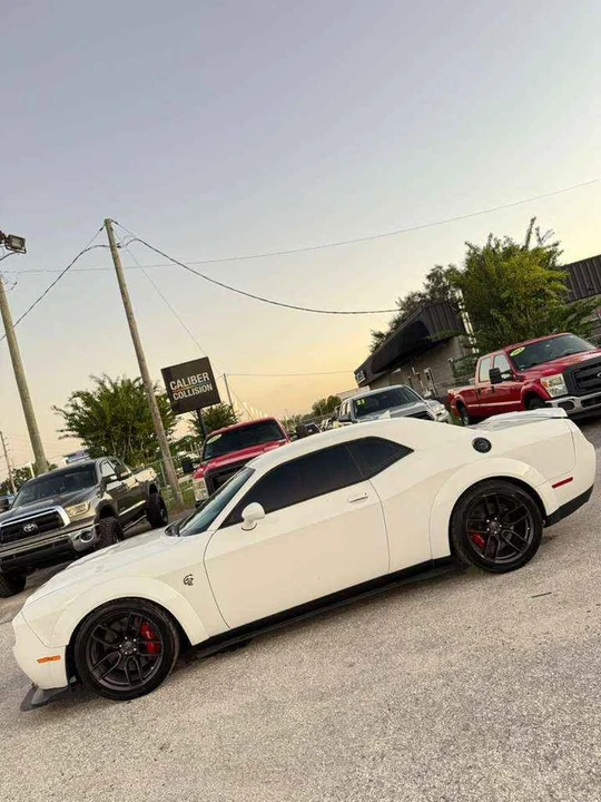2019 Dodge Challenger SRT Hellcat 3rd Gen - Image 7 of 10