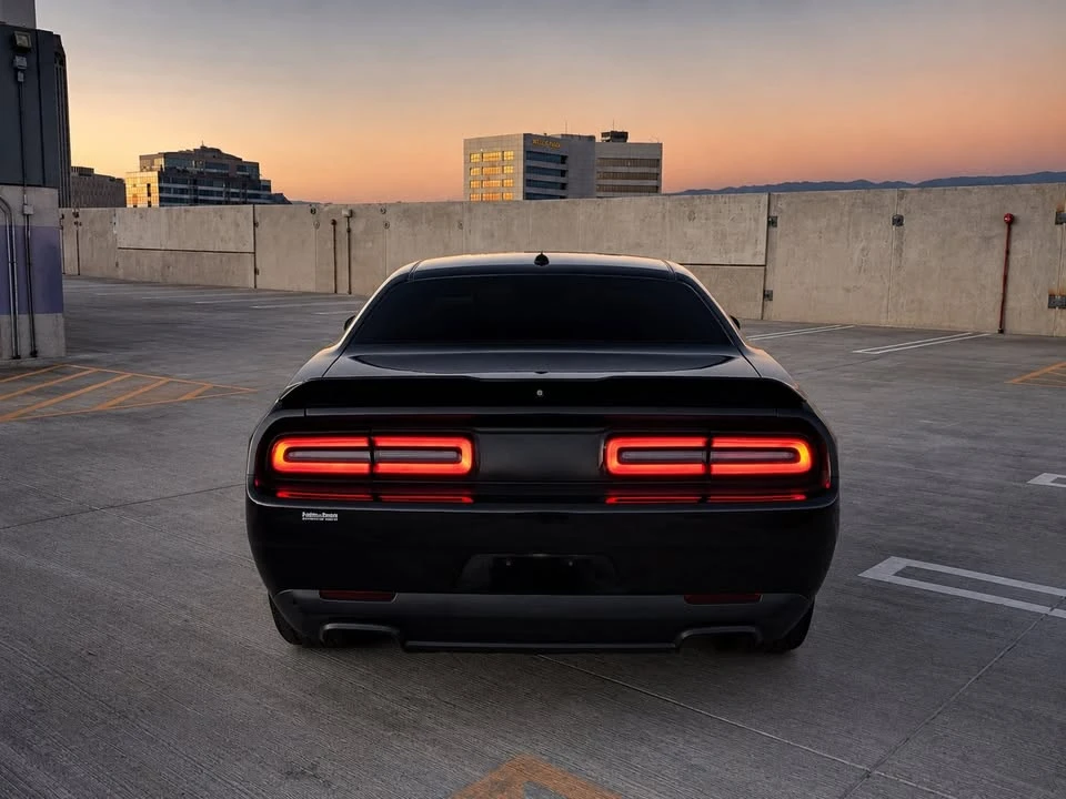 2019 Dodge Challenger 3rd Gen - Image 9 of 20