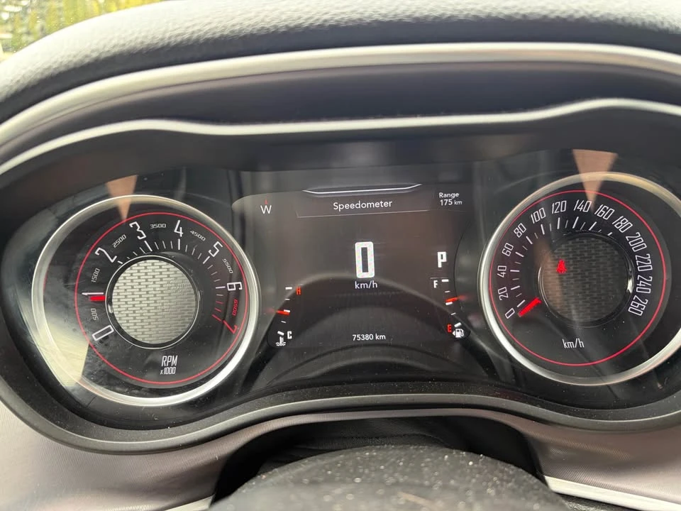 2019 Dodge Challenger 3rd Gen - Image 14 of 18