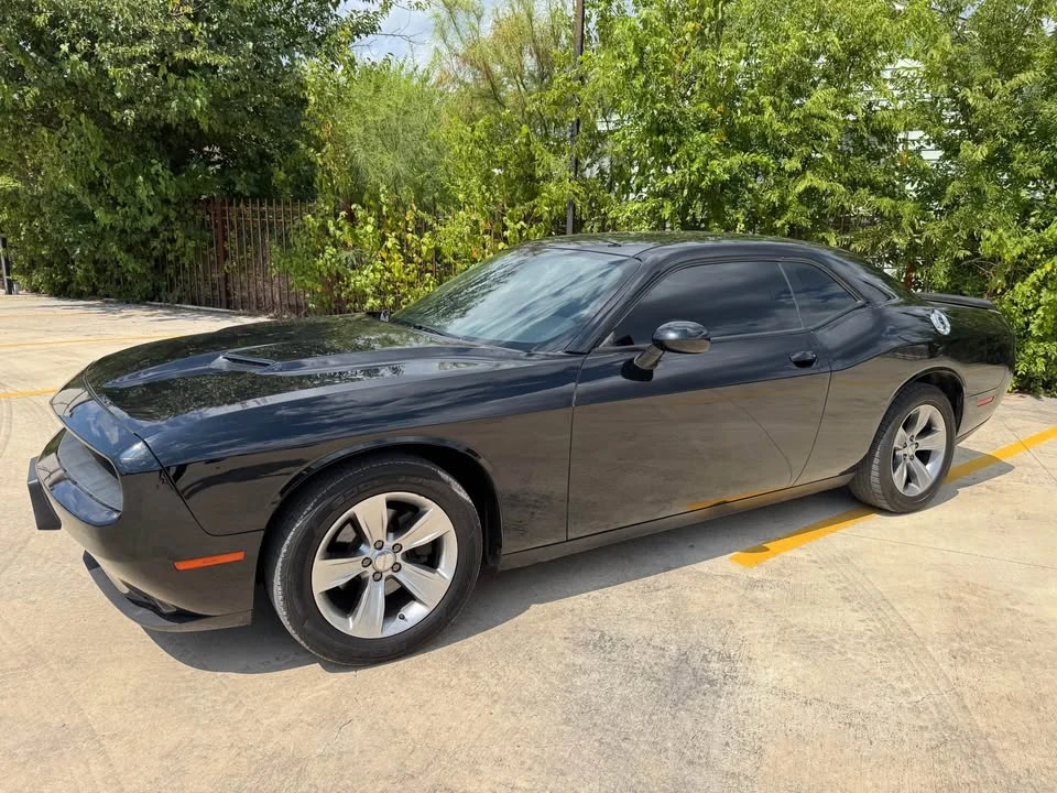 2019 Dodge Challenger 3rd Gen - Image 2 of 12