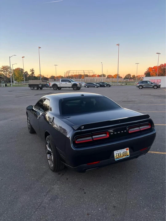 2019 Dodge Challenger 3rd Gen - Image 6 of 9