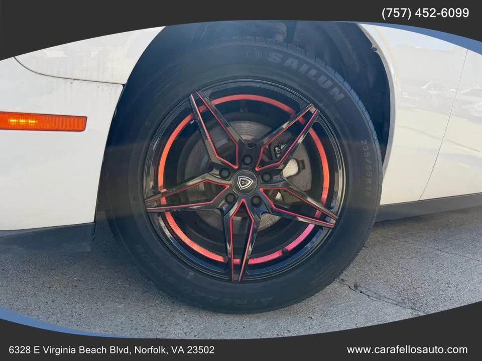 2019 Dodge Challenger 3rd Gen - Image 9 of 13