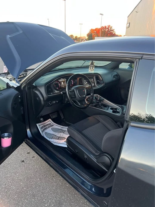 2019 Dodge Challenger 3rd Gen - Image 8 of 9