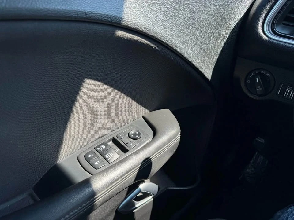 2019 Dodge Challenger 3rd Gen - Image 17 of 17