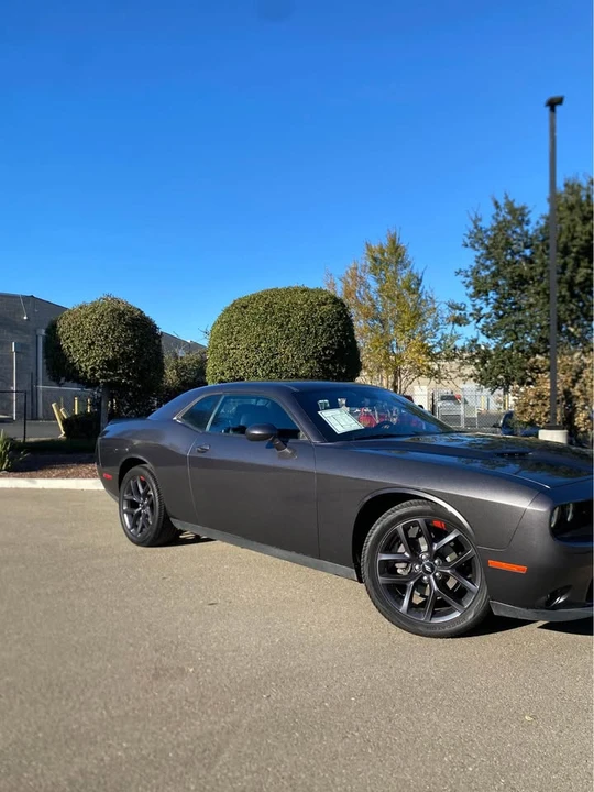 2019 Dodge Challenger 3rd Gen - Image 2 of 8