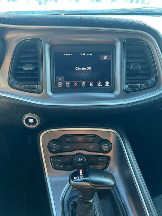 2019 Dodge Challenger 3rd Gen - Image 11 of 13