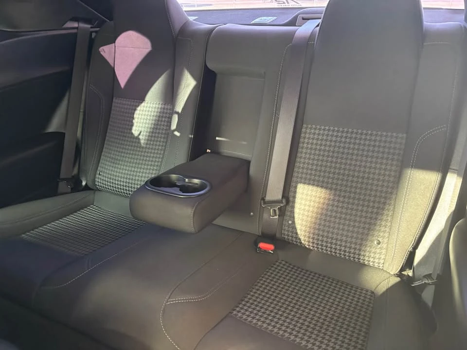 2019 Dodge Challenger 3rd Gen - Image 10 of 14