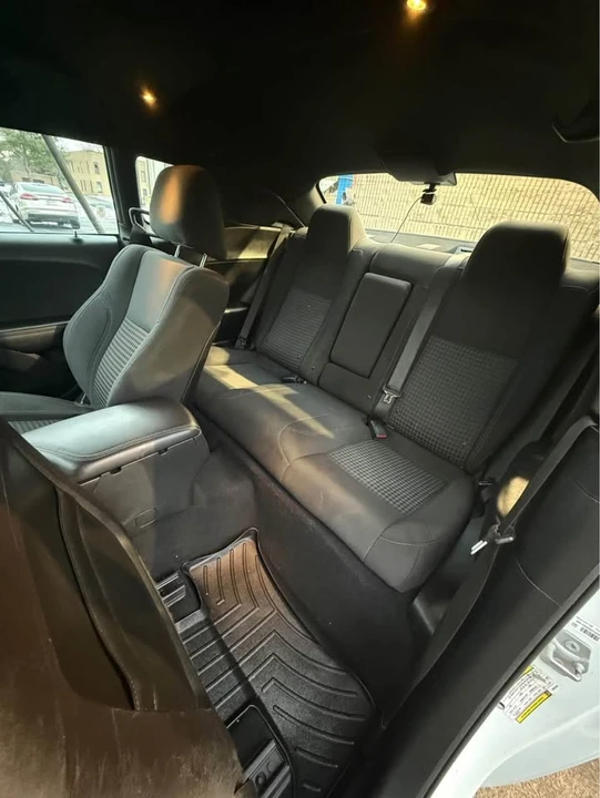 2019 Dodge Challenger 3rd Gen - Image 10 of 12