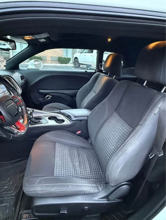 2019 Dodge Challenger 3rd Gen - Image 7 of 12