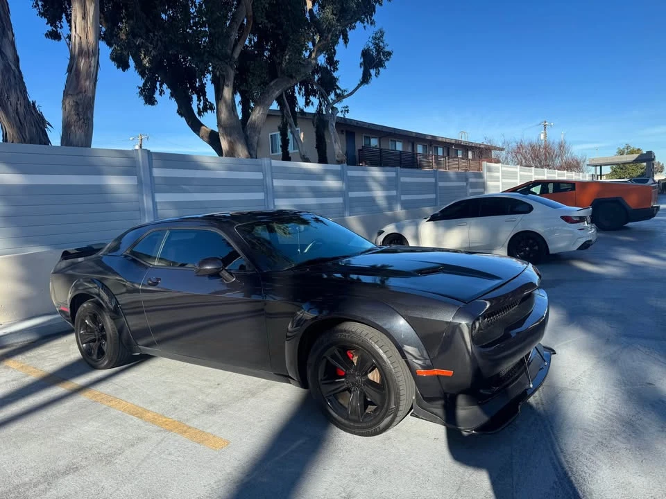 2019 Dodge Challenger 3rd Gen - Image 9 of 10