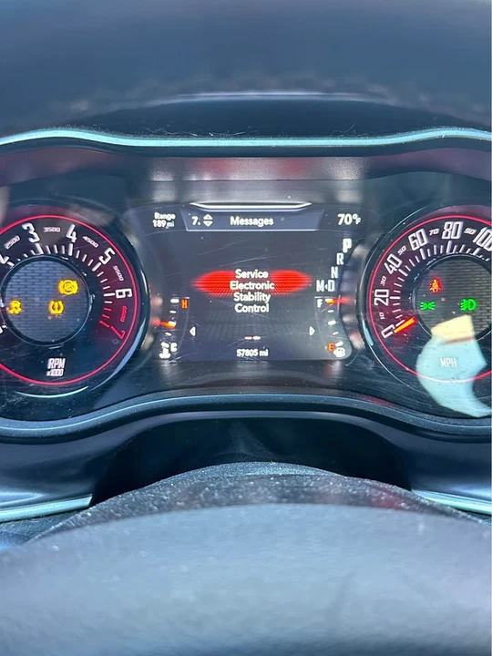 2019 Dodge Challenger 3rd Gen - Image 11 of 20