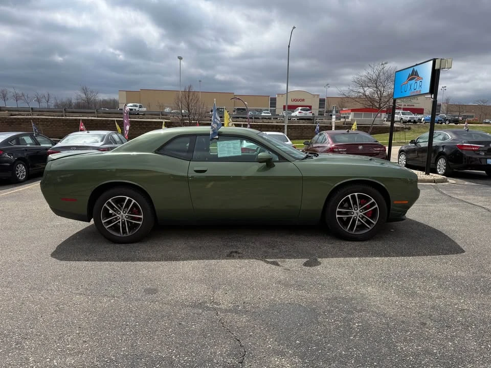 2019 Dodge Challenger 3rd Gen - Image 5 of 18