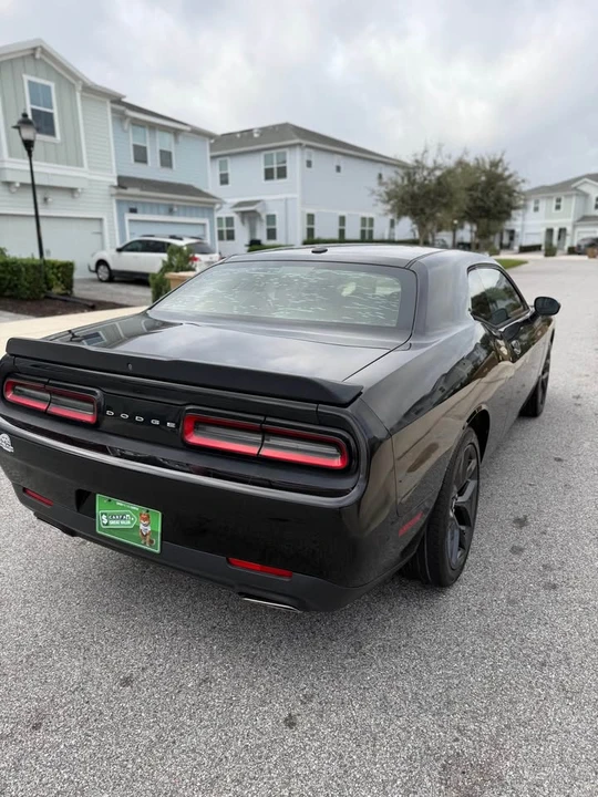 2019 Dodge Challenger 3rd Gen - Image 10 of 19