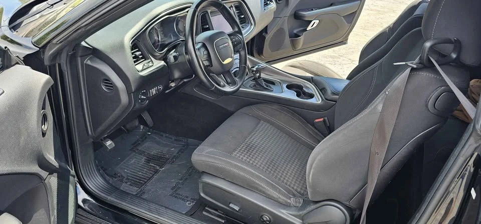 2019 Dodge Challenger 3rd Gen - Image 9 of 14