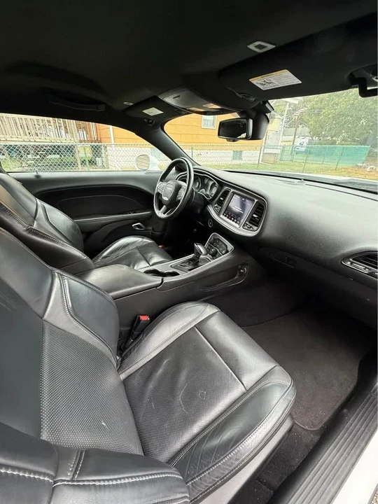 2019 Dodge Challenger 3rd Gen - Image 13 of 14