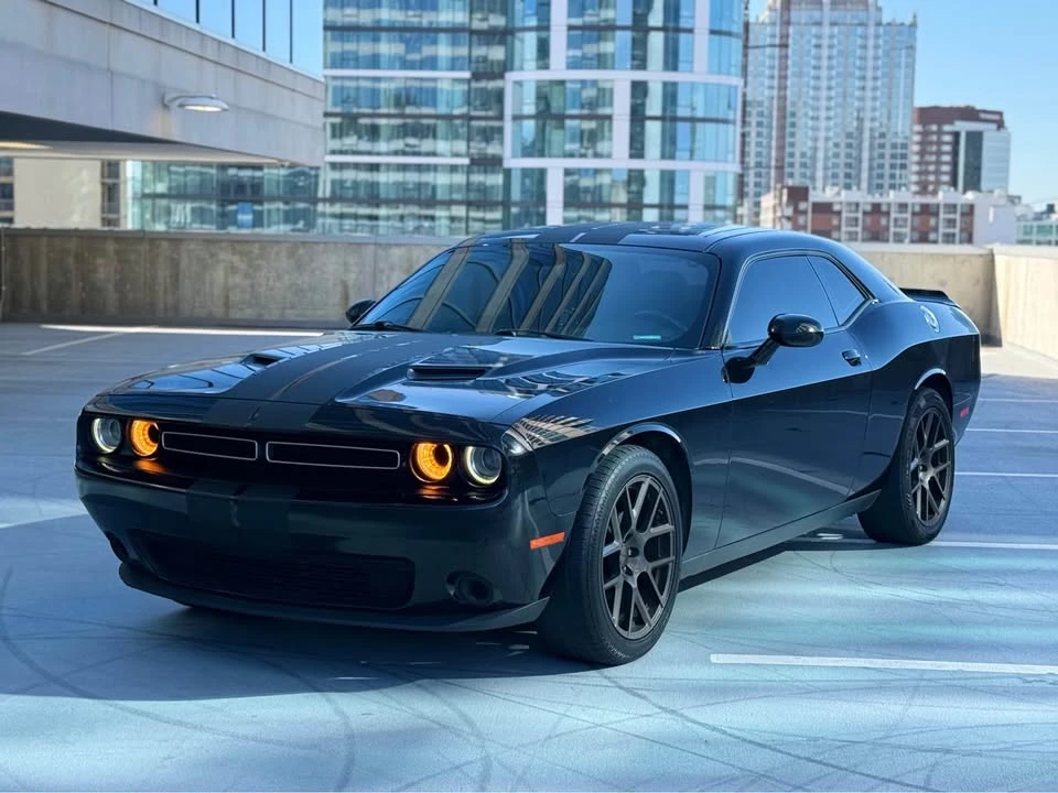 2019 Dodge Challenger 3rd Gen - Image 2 of 15