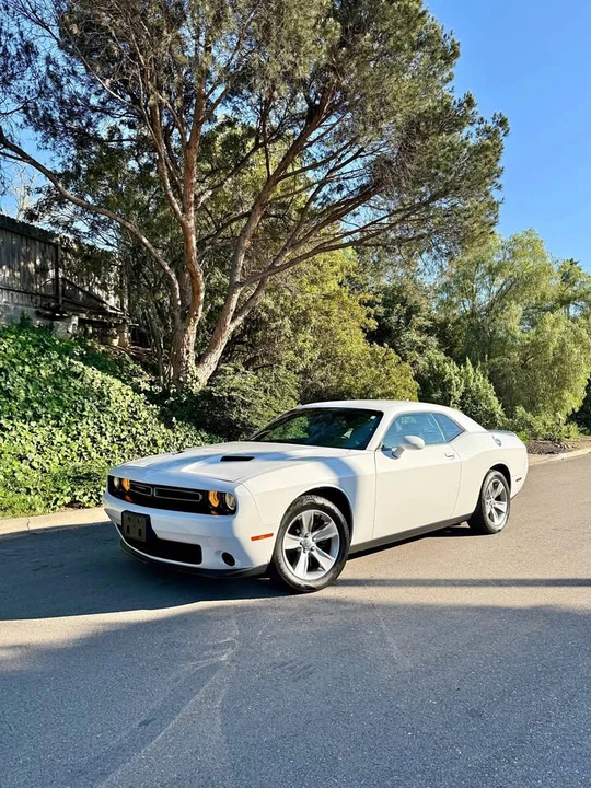 2019 Dodge Challenger 3rd Gen - Image 2 of 11