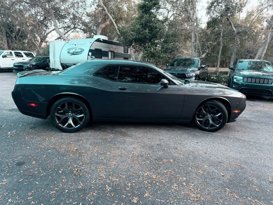 2019 Dodge Challenger 3rd Gen - Image 5 of 12