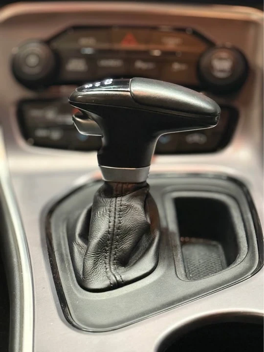 2019 Dodge Challenger SRT8 & 392 3rd Gen - Image 16 of 19