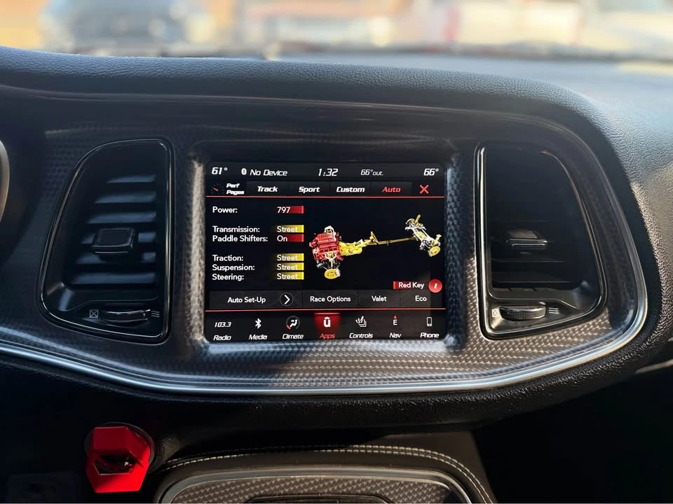 2019 Dodge Challenger SRT Hellcat 3rd Gen - Image 13 of 20