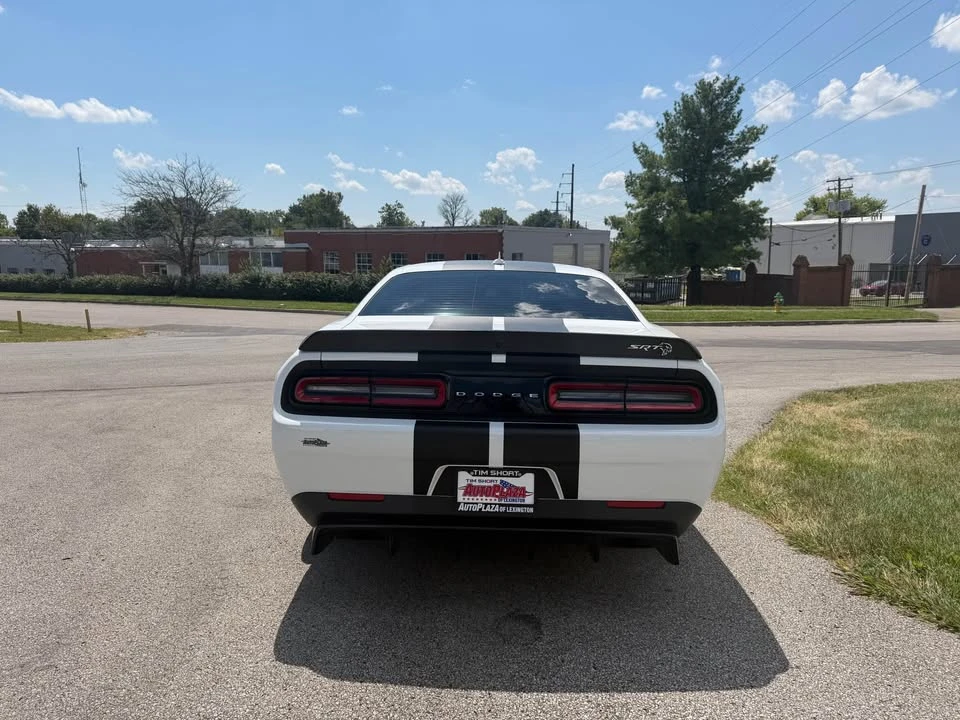 2019 Dodge Challenger SRT Hellcat 3rd Gen - Image 5 of 15