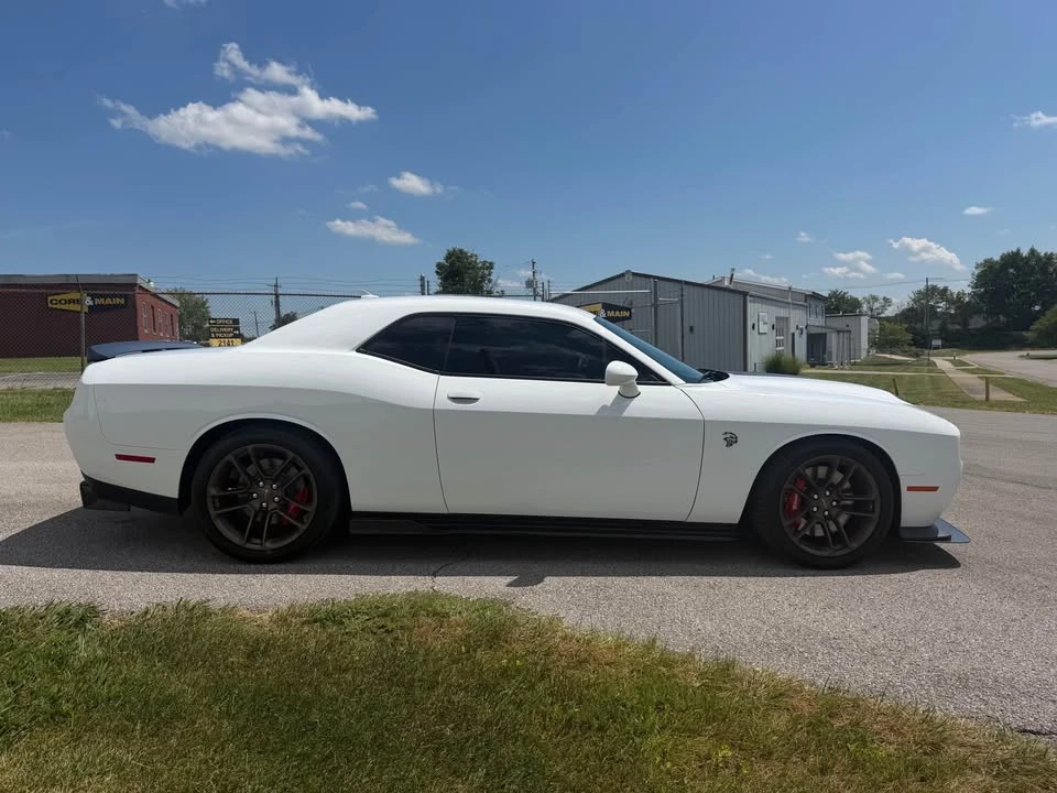 2019 Dodge Challenger SRT Hellcat 3rd Gen - Image 7 of 15