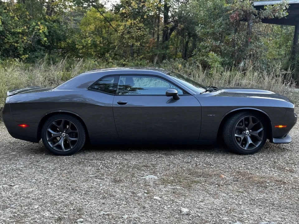 2019 Dodge Challenger 3rd Gen - Image 2 of 10