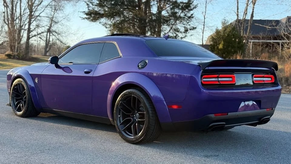 2019 Dodge Challenger SRT Hellcat 3rd Gen - Image 6 of 20