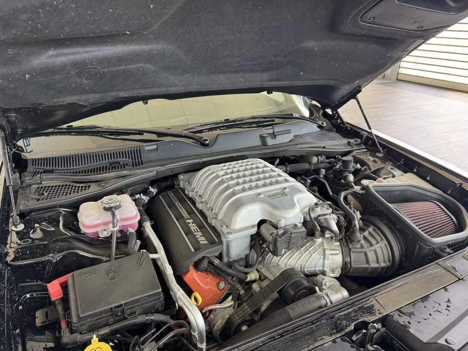 2019 Dodge Challenger - Image 10 of 19