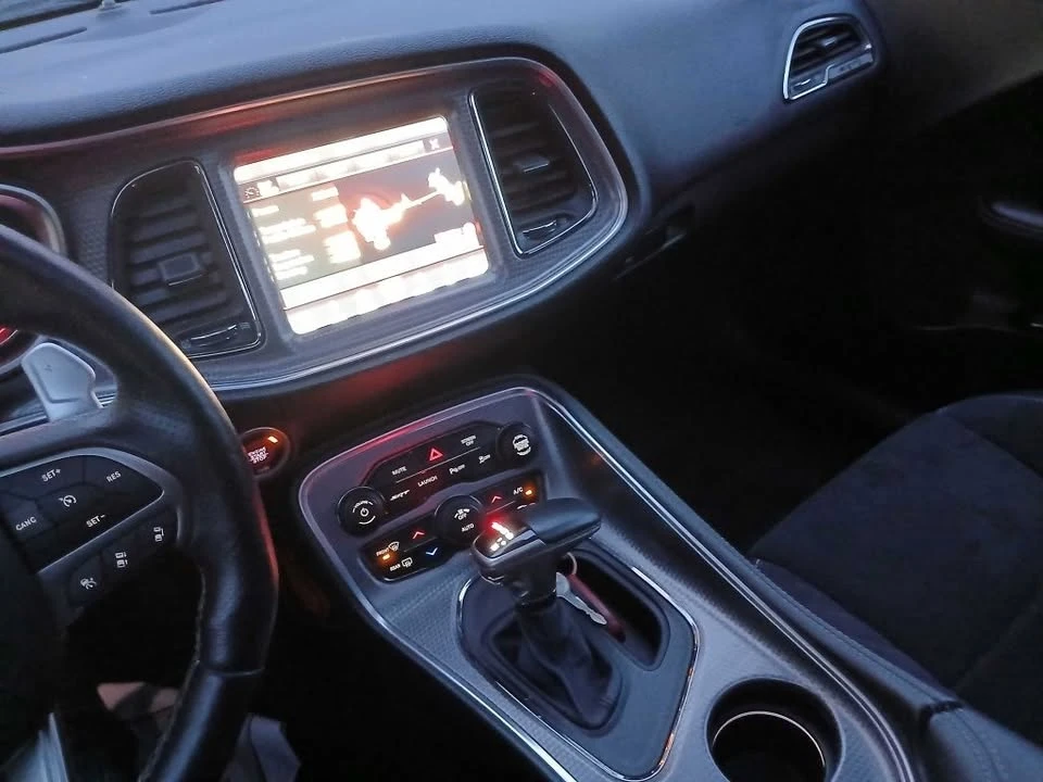 2019 Dodge Challenger SRT Hellcat 3rd Gen - Image 15 of 17