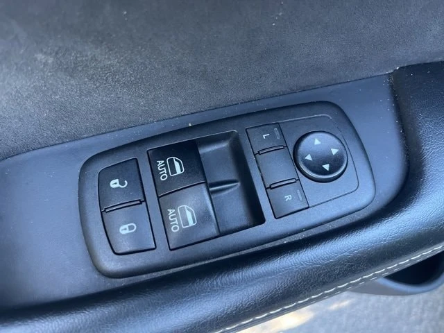 2019 Dodge Challenger SRT Hellcat 3rd Gen - Image 16 of 20