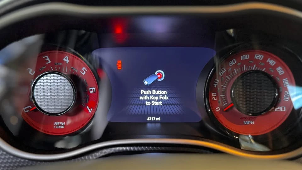 2019 Dodge Challenger SRT Hellcat 3rd Gen - Image 8 of 9