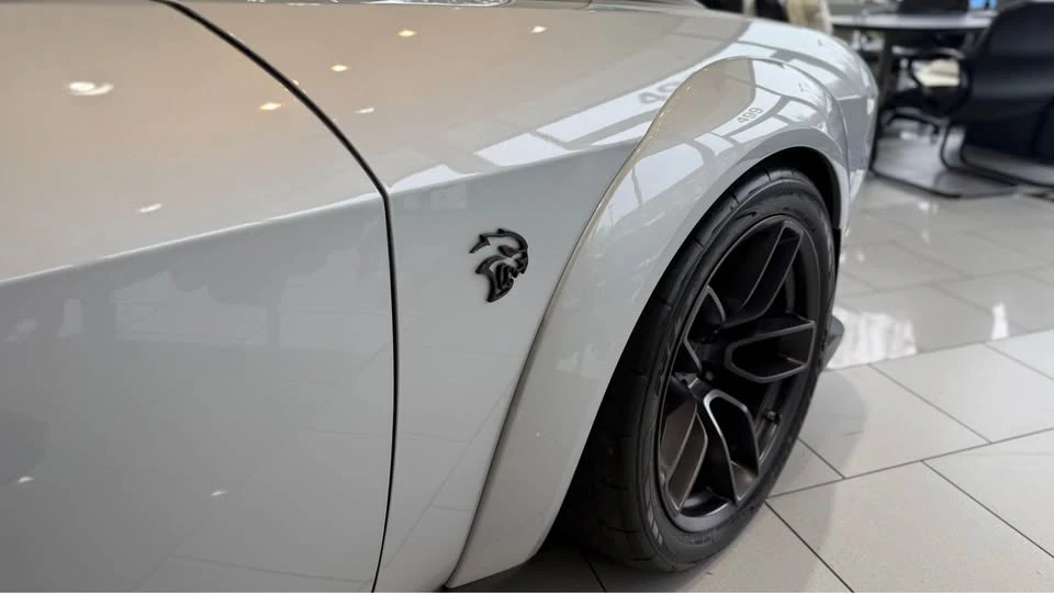 2019 Dodge Challenger SRT Hellcat 3rd Gen - Image 3 of 9
