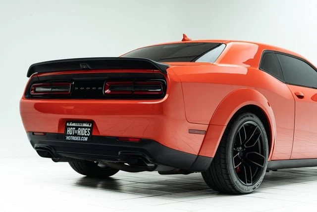 2019 Dodge Challenger SRT Hellcat 3rd Gen - Image 10 of 20
