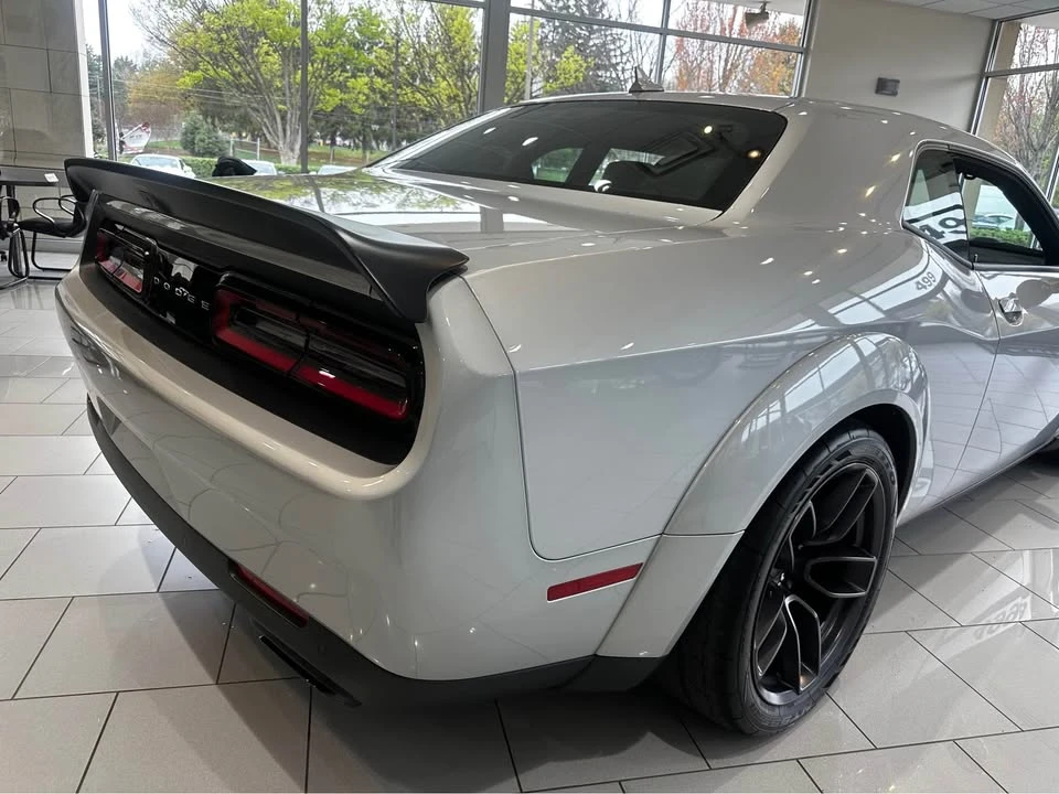 2019 Dodge Challenger SRT Hellcat 3rd Gen - Image 7 of 18