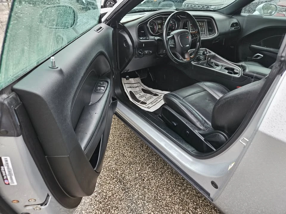 2019 Dodge Challenger 3rd Gen - Image 10 of 15