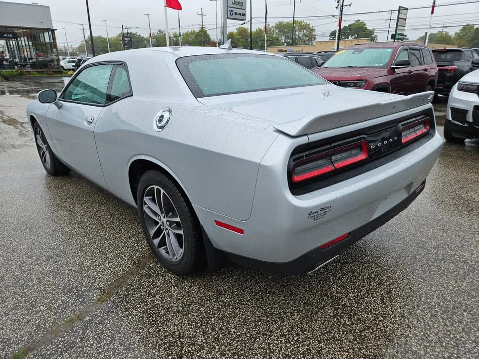 2019 Dodge Challenger 3rd Gen - Image 12 of 15