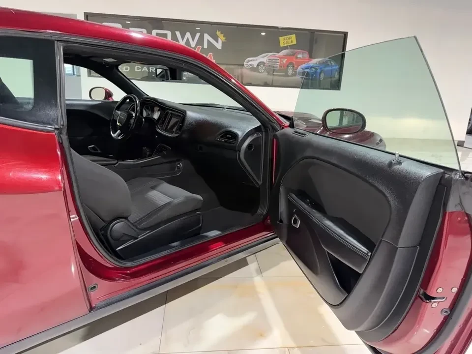2019 Dodge Challenger 3rd Gen - Image 13 of 20