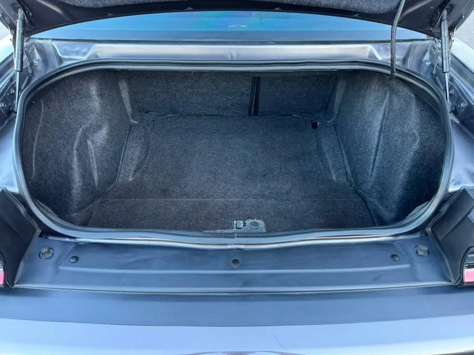2019 Dodge Challenger 3rd Gen - Image 10 of 17