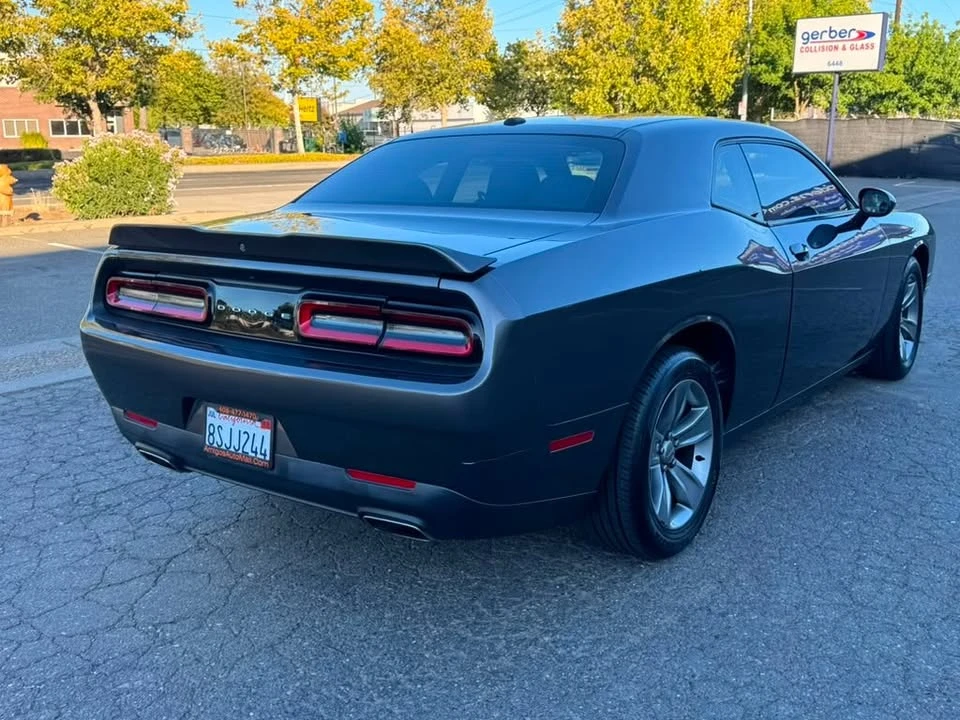 2019 Dodge Challenger 3rd Gen - Image 4 of 17
