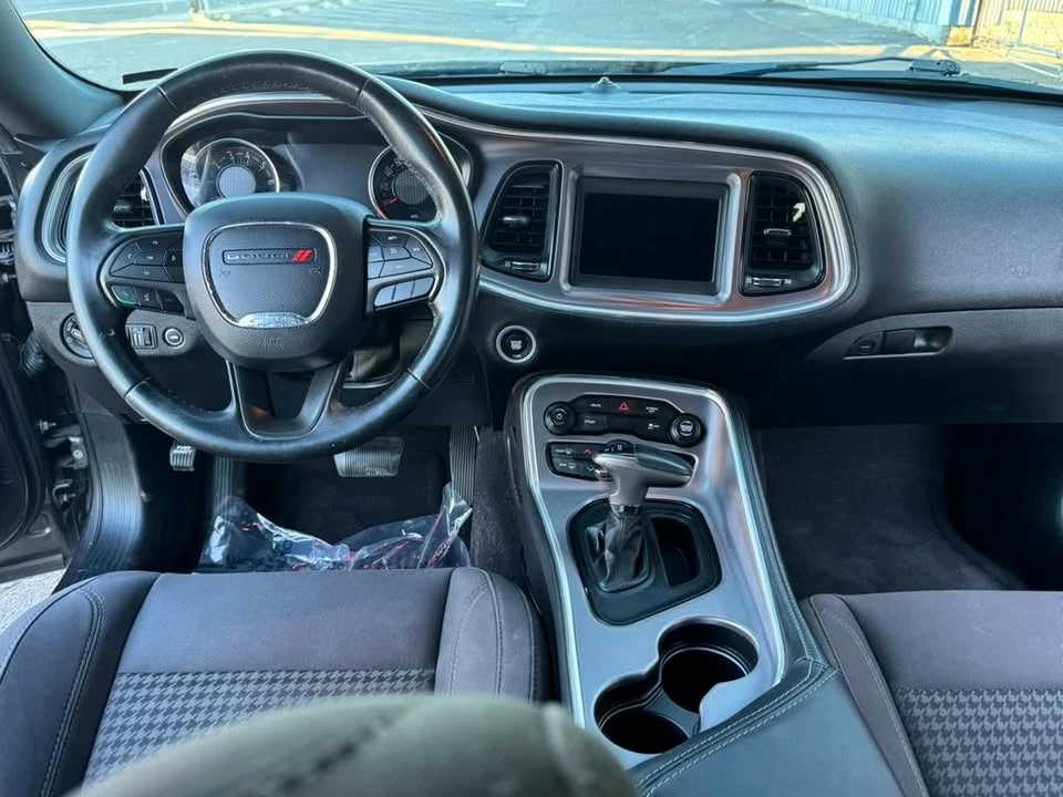 2019 Dodge Challenger 3rd Gen - Image 15 of 17