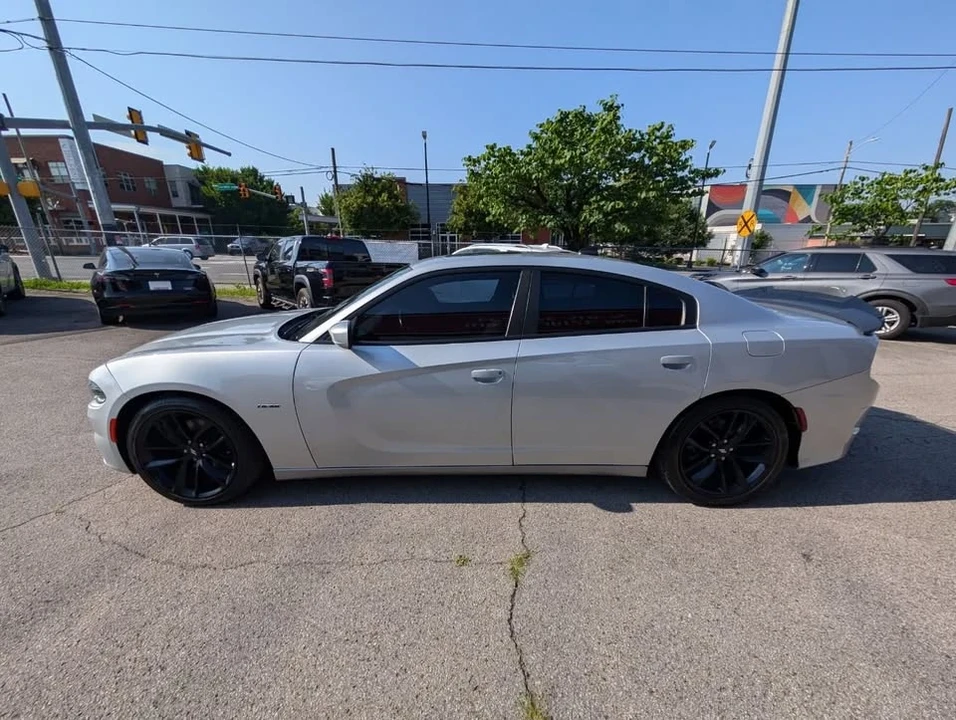 2019 Dodge Charger 7th Gen - Image 9 of 20