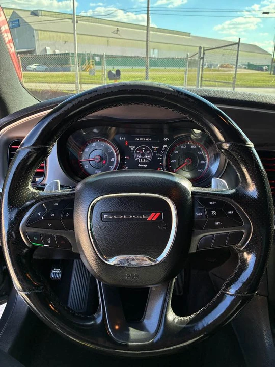 2019 Dodge Charger 8th Gen - Image 11 of 20
