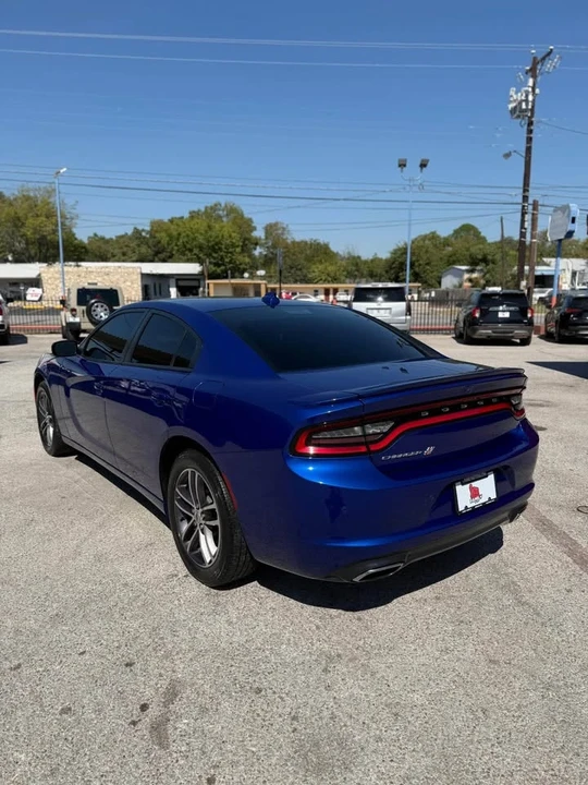 2019 Dodge Charger 8th Gen - Image 4 of 9