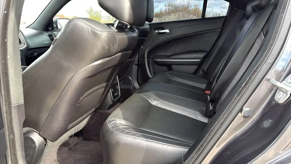 2019 Dodge Charger 7th Gen - Image 6 of 12