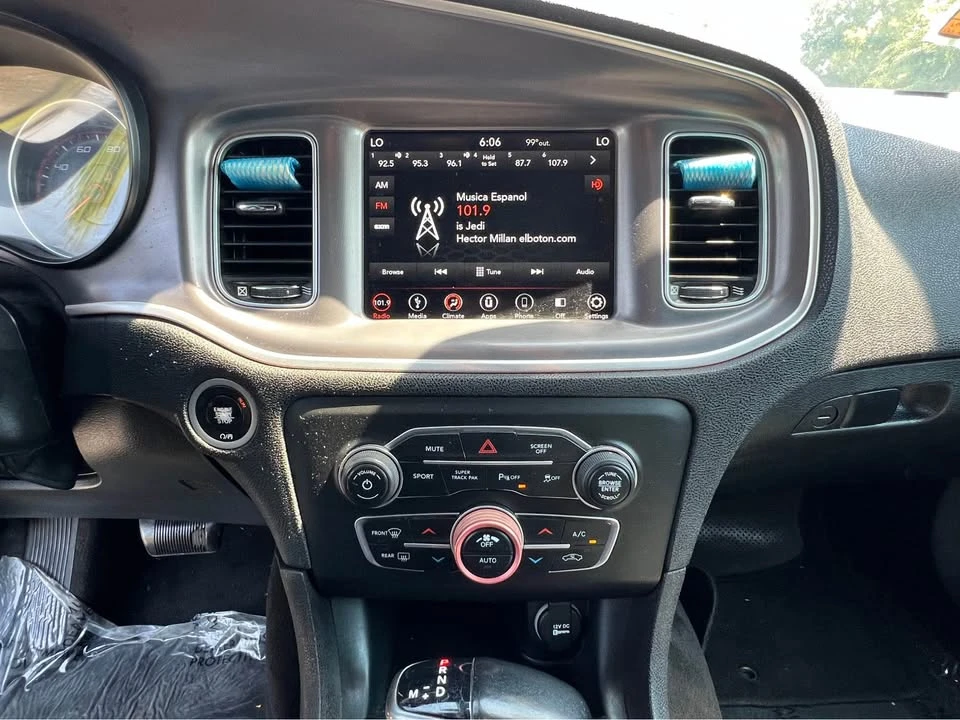 2019 Dodge Charger 7th Gen - Image 2 of 11