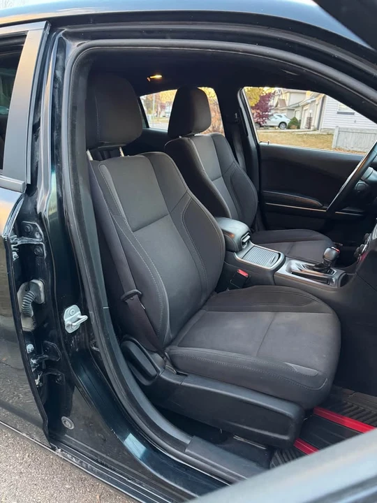 2019 Dodge Charger 7th Gen - Image 10 of 12