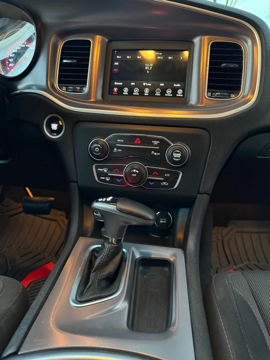 2019 Dodge Charger 7th Gen - Image 12 of 12