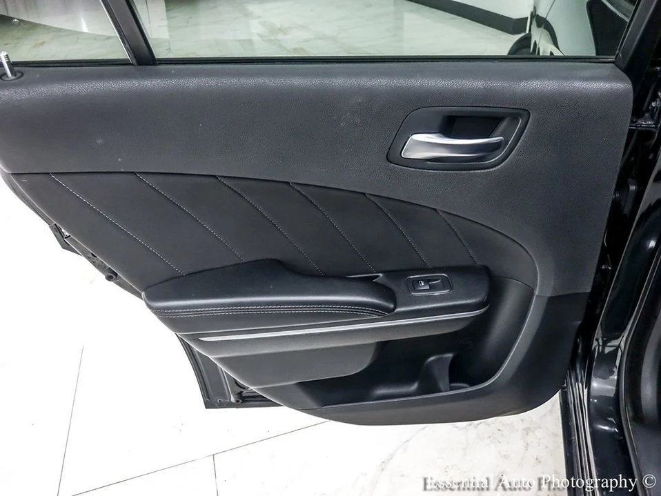 2019 Dodge Charger 7th Gen - Image 12 of 18